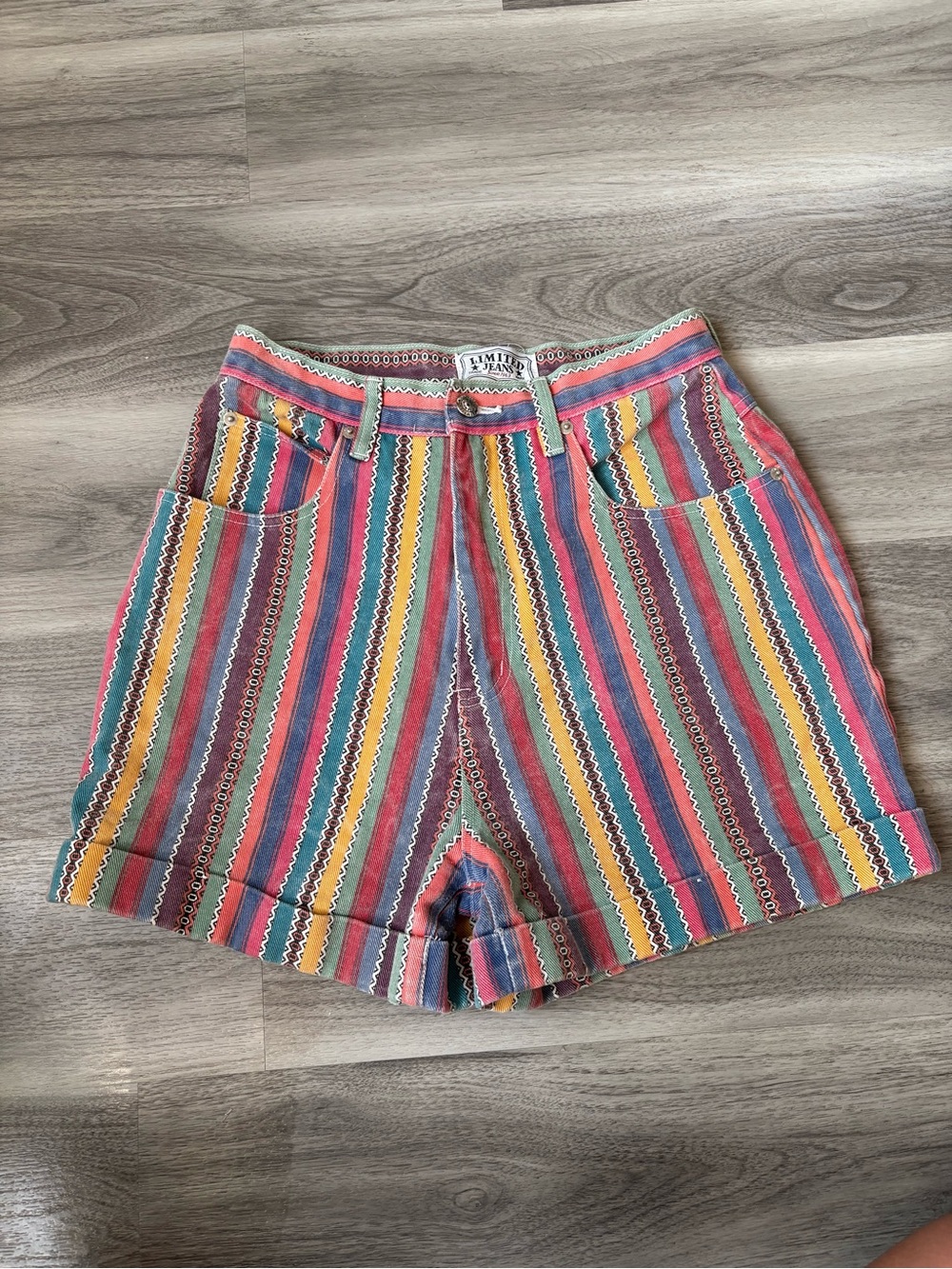 Vintage-Inspired Multicolor Striped Women’s Shorts